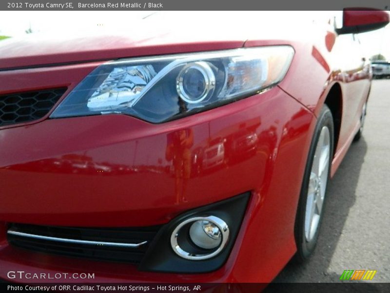 Barcelona Red Metallic / Black 2012 Toyota Camry SE