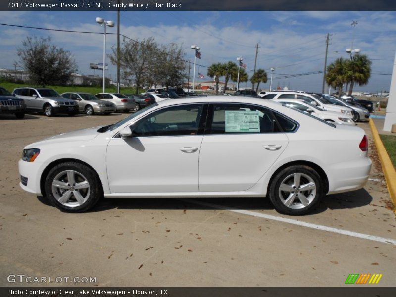 Candy White / Titan Black 2012 Volkswagen Passat 2.5L SE