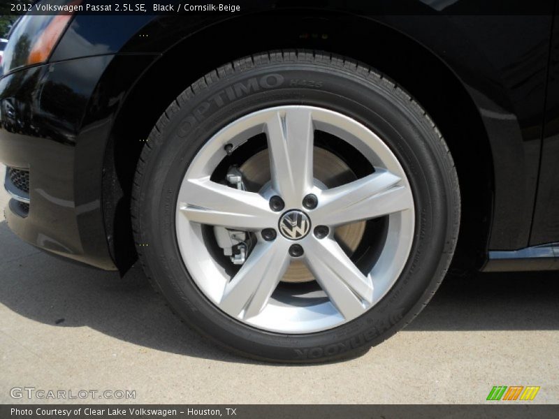Black / Cornsilk Beige 2012 Volkswagen Passat 2.5L SE