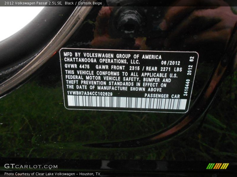 Black / Cornsilk Beige 2012 Volkswagen Passat 2.5L SE