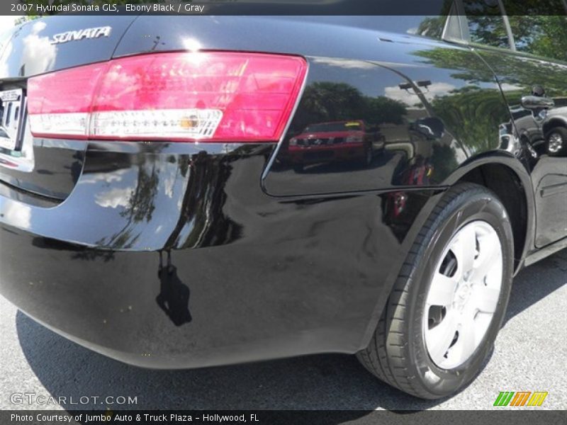 Ebony Black / Gray 2007 Hyundai Sonata GLS