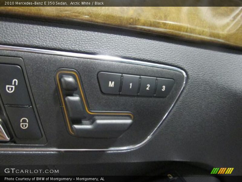 Arctic White / Black 2010 Mercedes-Benz E 350 Sedan