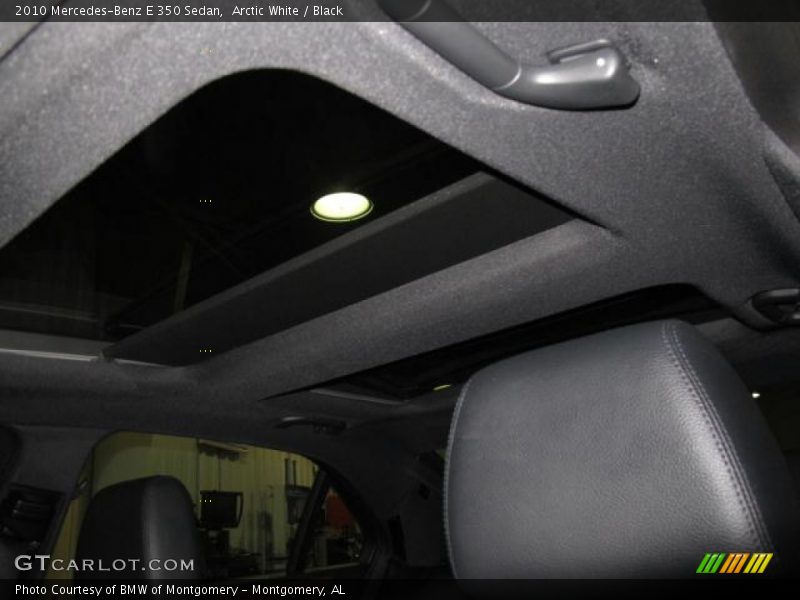 Arctic White / Black 2010 Mercedes-Benz E 350 Sedan