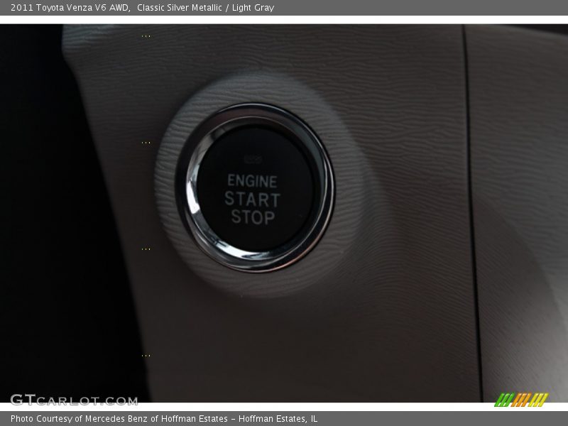 Classic Silver Metallic / Light Gray 2011 Toyota Venza V6 AWD
