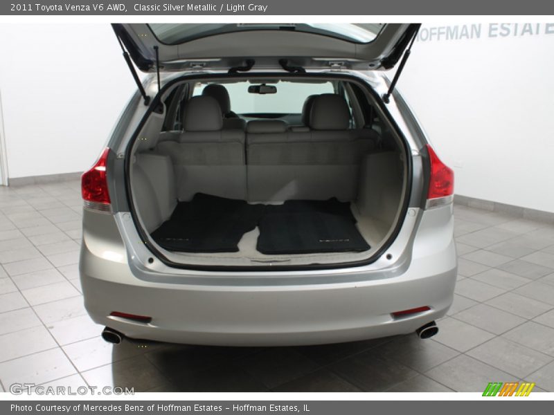 Classic Silver Metallic / Light Gray 2011 Toyota Venza V6 AWD