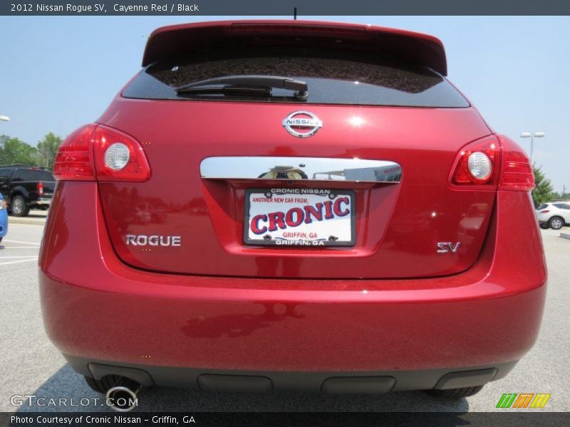 Cayenne Red / Black 2012 Nissan Rogue SV