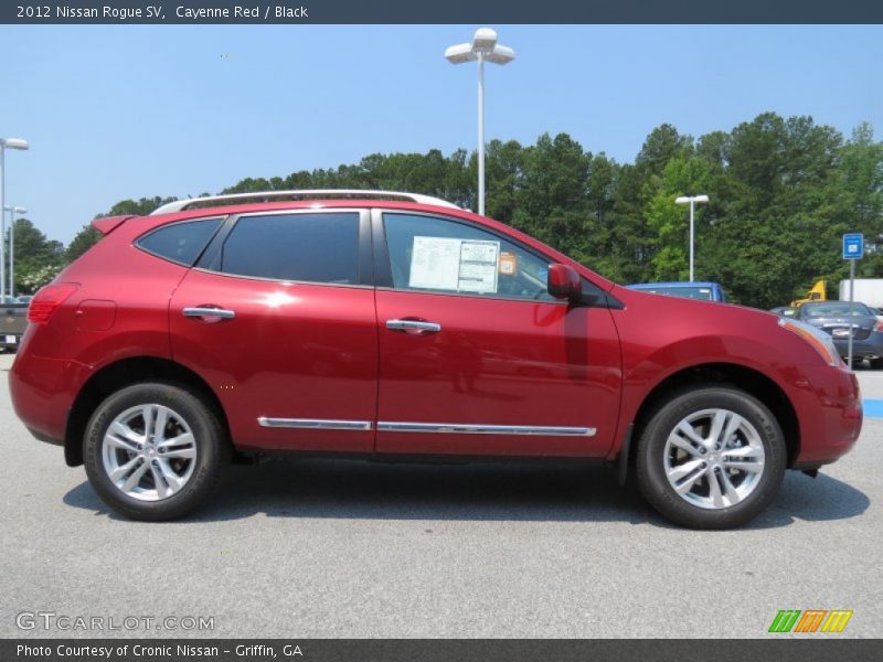 Cayenne Red / Black 2012 Nissan Rogue SV