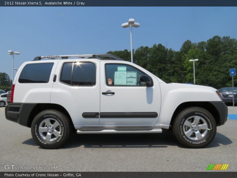  2012 Xterra S Avalanche White