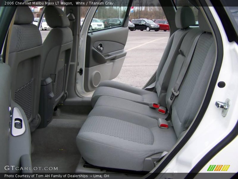 White / Titanium Gray 2006 Chevrolet Malibu Maxx LT Wagon