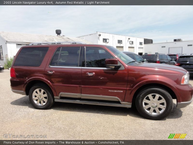 Autumn Red Metallic / Light Parchment 2003 Lincoln Navigator Luxury 4x4