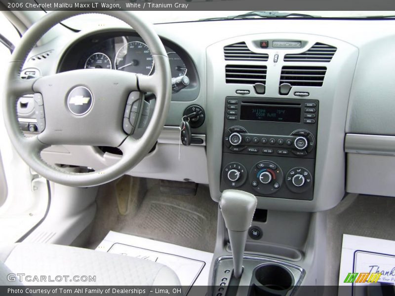 White / Titanium Gray 2006 Chevrolet Malibu Maxx LT Wagon