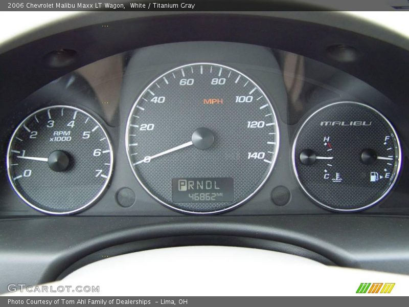 White / Titanium Gray 2006 Chevrolet Malibu Maxx LT Wagon