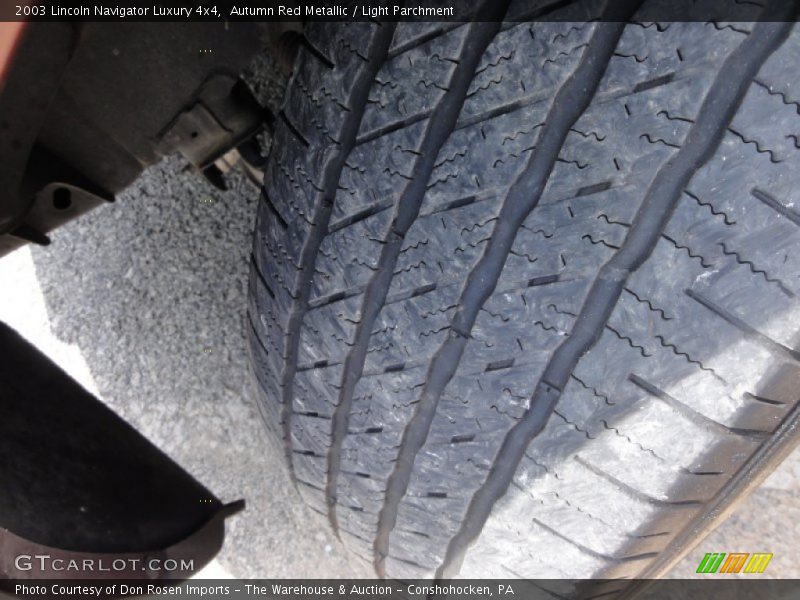 Autumn Red Metallic / Light Parchment 2003 Lincoln Navigator Luxury 4x4