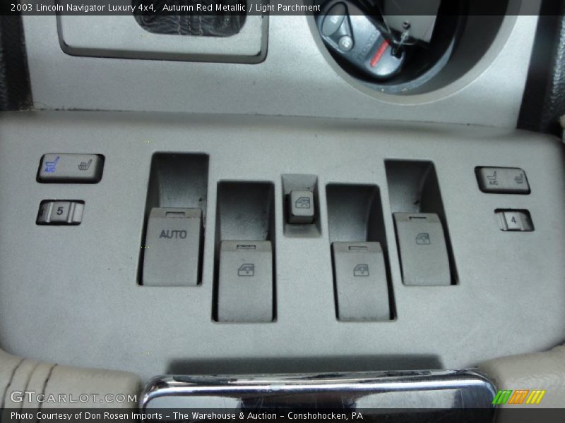 Autumn Red Metallic / Light Parchment 2003 Lincoln Navigator Luxury 4x4