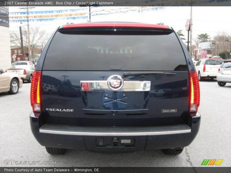 Blue Chip / Cocoa/Light Cashmere 2007 Cadillac Escalade AWD