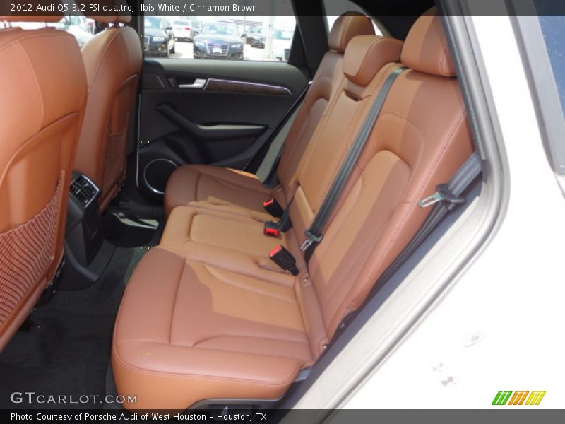 Rear Seat of 2012 Q5 3.2 FSI quattro