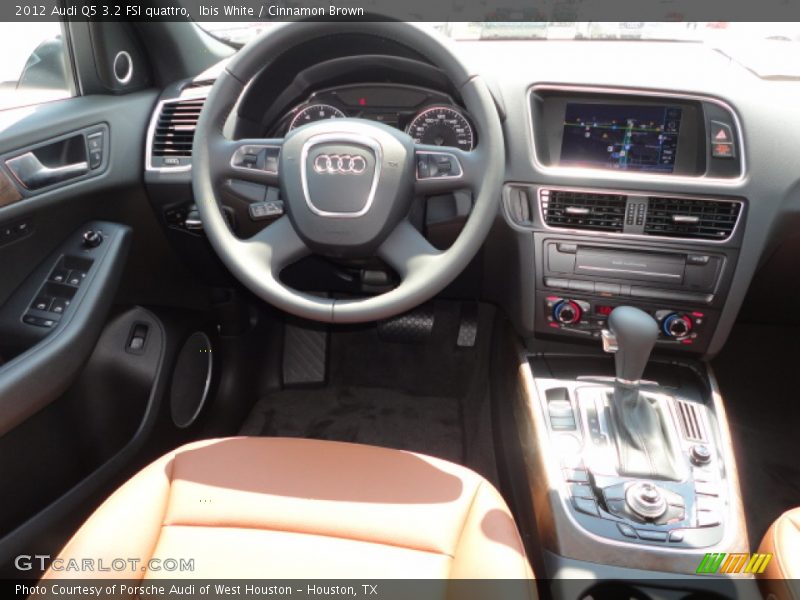 Ibis White / Cinnamon Brown 2012 Audi Q5 3.2 FSI quattro