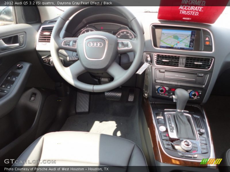 Daytona Gray Pearl Effect / Black 2012 Audi Q5 3.2 FSI quattro