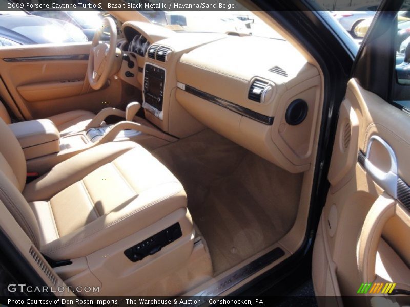 Basalt Black Metallic / Havanna/Sand Beige 2009 Porsche Cayenne Turbo S