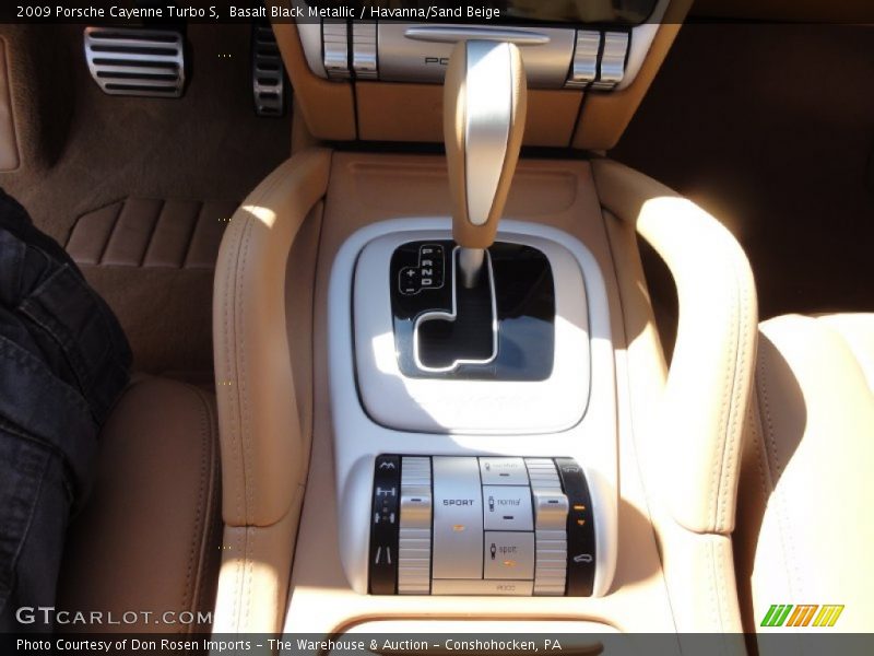 Basalt Black Metallic / Havanna/Sand Beige 2009 Porsche Cayenne Turbo S