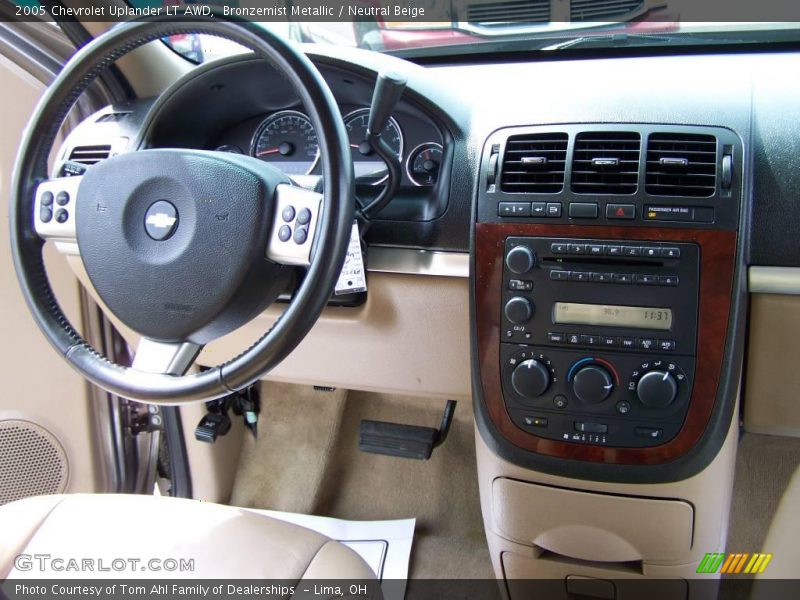 Bronzemist Metallic / Neutral Beige 2005 Chevrolet Uplander LT AWD