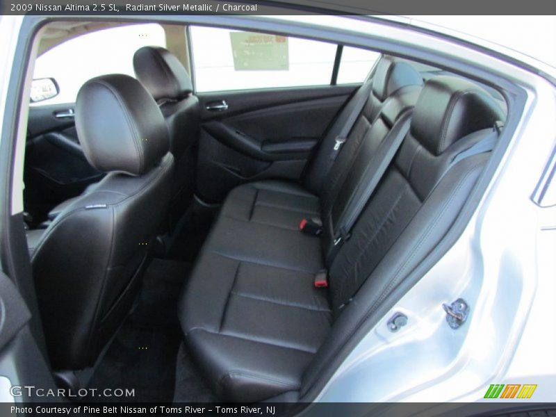 Radiant Silver Metallic / Charcoal 2009 Nissan Altima 2.5 SL