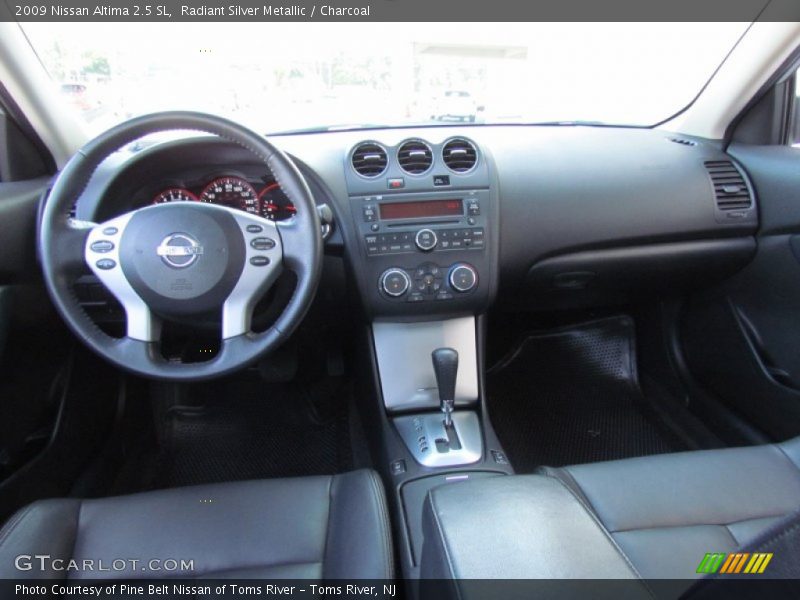 Radiant Silver Metallic / Charcoal 2009 Nissan Altima 2.5 SL