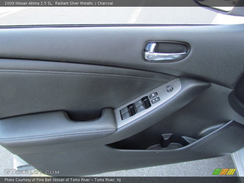 Radiant Silver Metallic / Charcoal 2009 Nissan Altima 2.5 SL