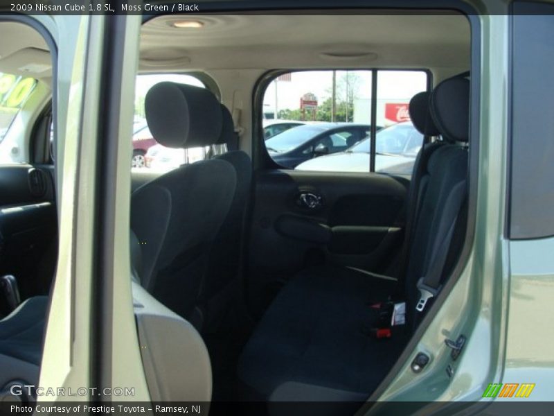 Moss Green / Black 2009 Nissan Cube 1.8 SL