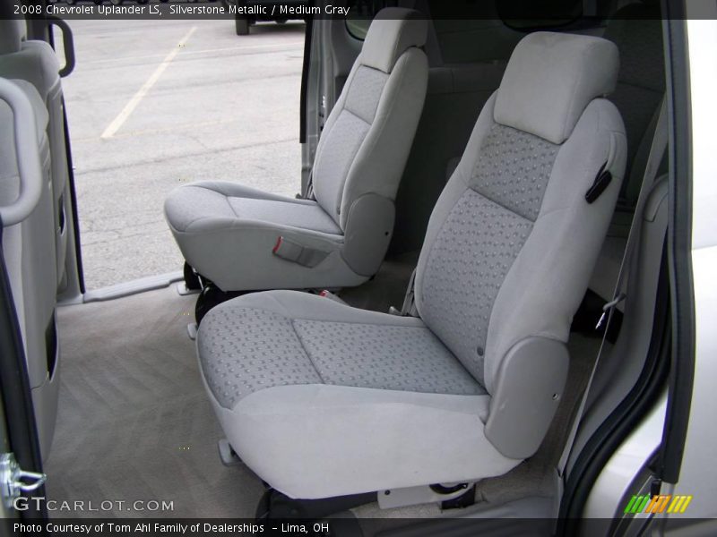 Silverstone Metallic / Medium Gray 2008 Chevrolet Uplander LS