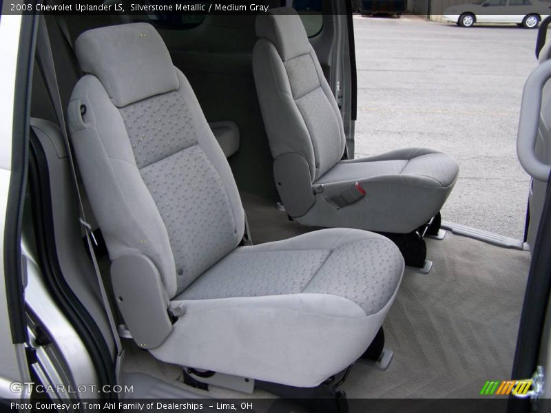 Silverstone Metallic / Medium Gray 2008 Chevrolet Uplander LS