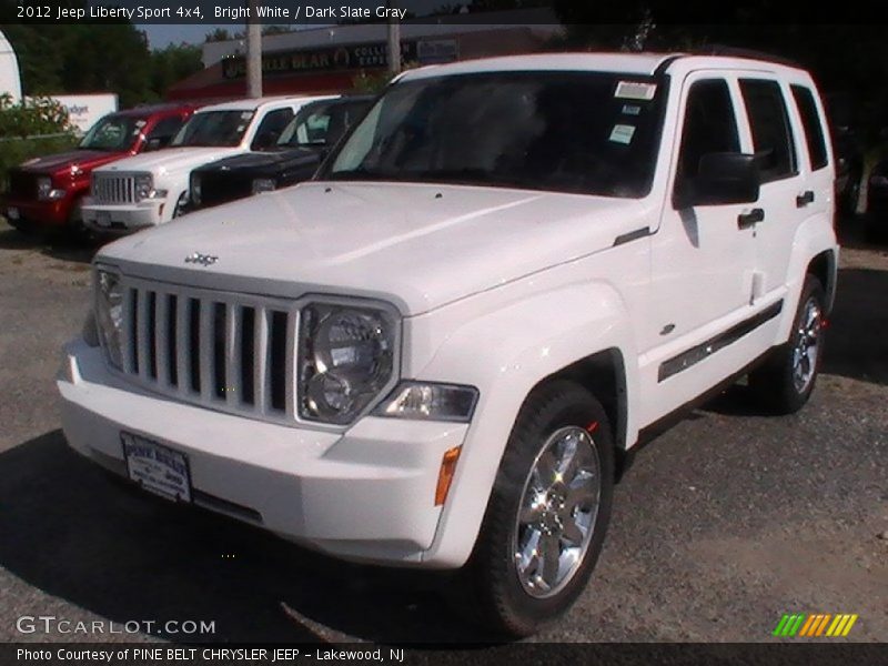 Bright White / Dark Slate Gray 2012 Jeep Liberty Sport 4x4