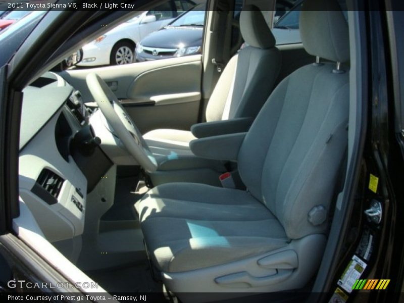 Black / Light Gray 2011 Toyota Sienna V6