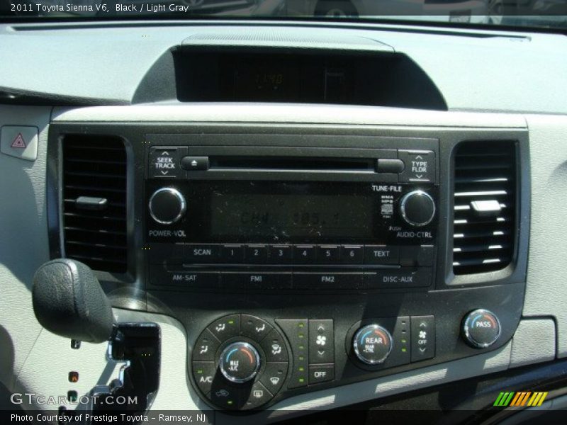 Black / Light Gray 2011 Toyota Sienna V6