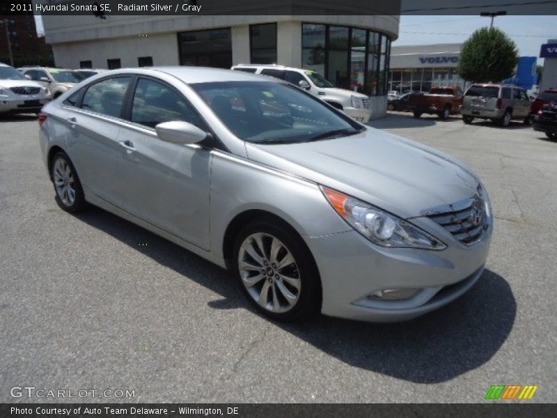 Radiant Silver / Gray 2011 Hyundai Sonata SE
