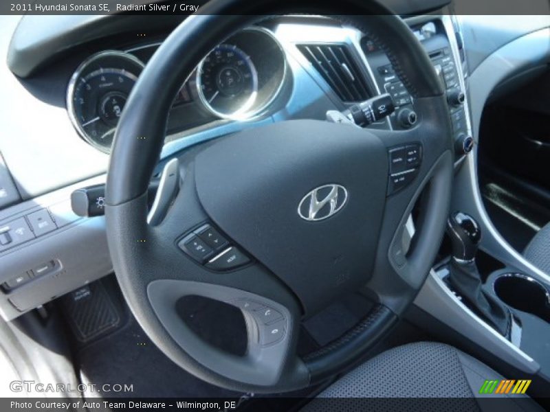 Radiant Silver / Gray 2011 Hyundai Sonata SE