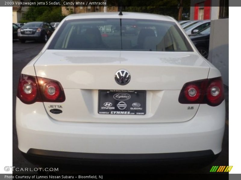 Candy White / Anthracite 2009 Volkswagen Jetta S Sedan