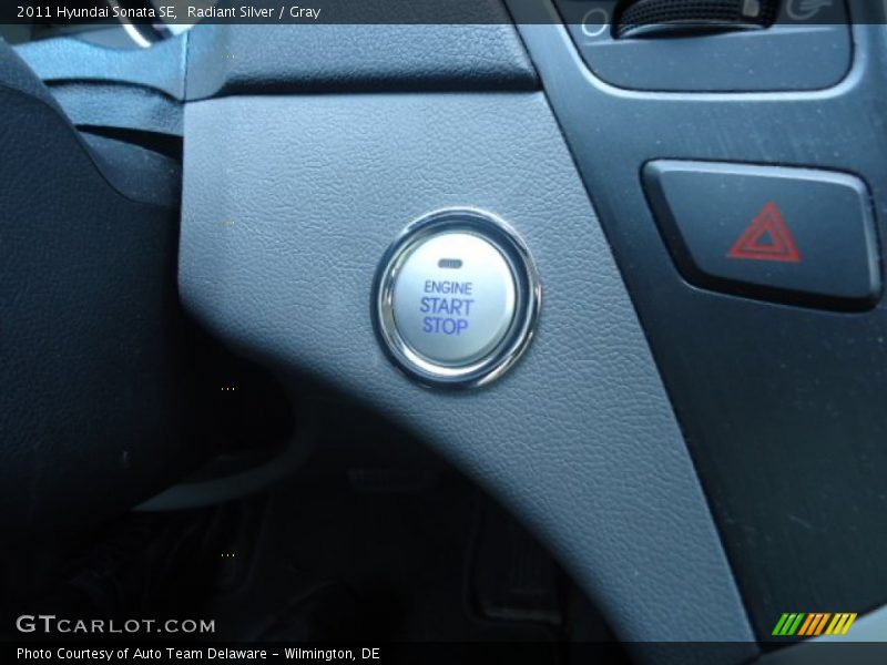 Radiant Silver / Gray 2011 Hyundai Sonata SE