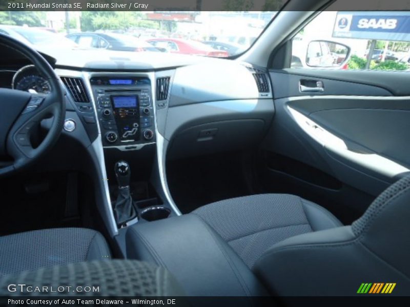 Radiant Silver / Gray 2011 Hyundai Sonata SE