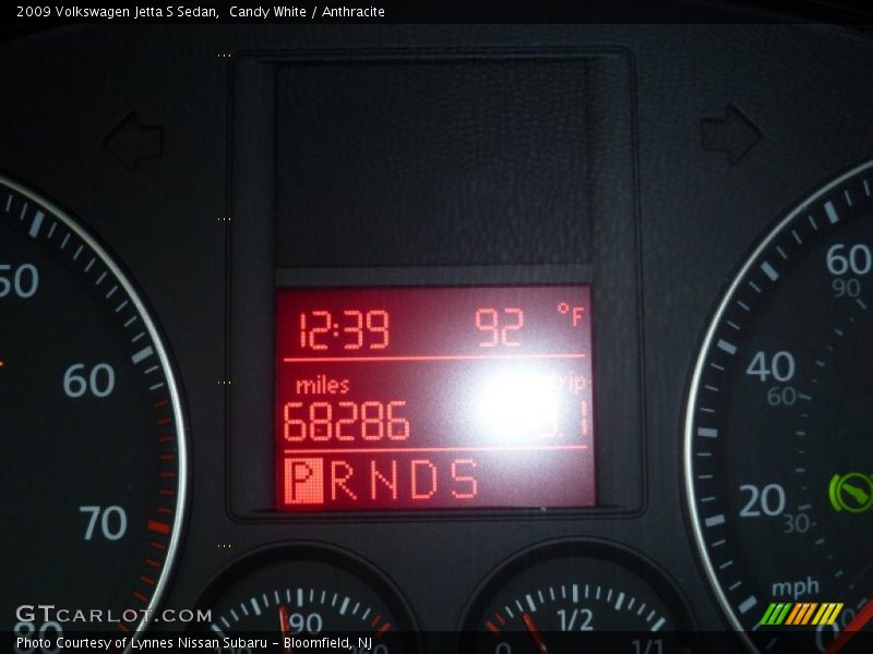 Candy White / Anthracite 2009 Volkswagen Jetta S Sedan
