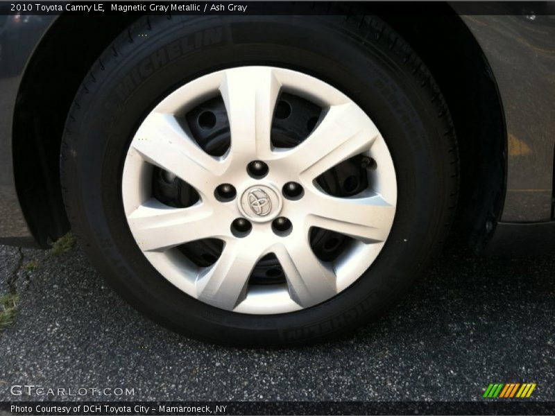Magnetic Gray Metallic / Ash Gray 2010 Toyota Camry LE