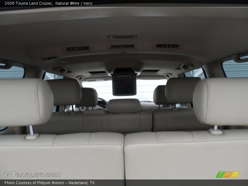 Natural White / Ivory 2006 Toyota Land Cruiser