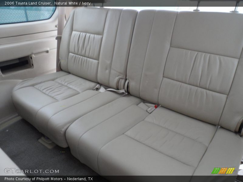 Natural White / Ivory 2006 Toyota Land Cruiser