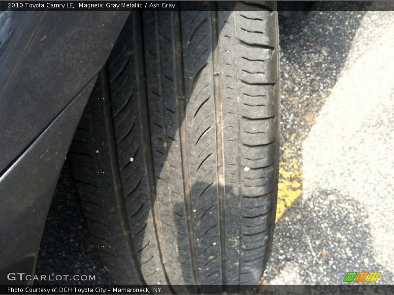 Magnetic Gray Metallic / Ash Gray 2010 Toyota Camry LE