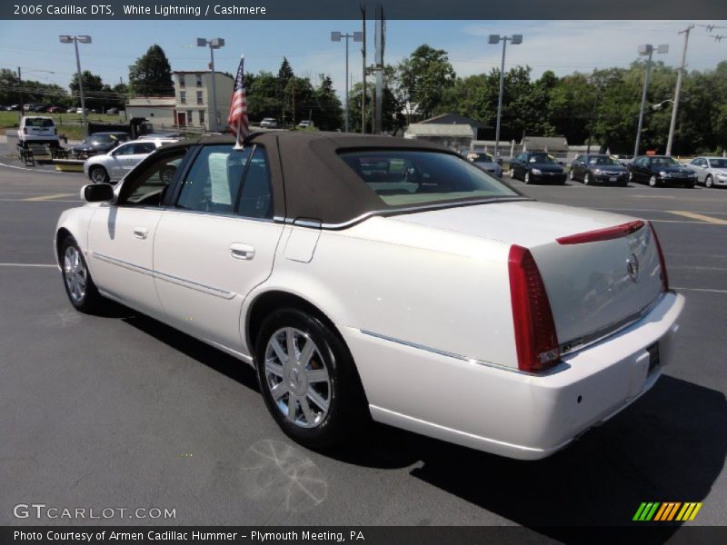White Lightning / Cashmere 2006 Cadillac DTS
