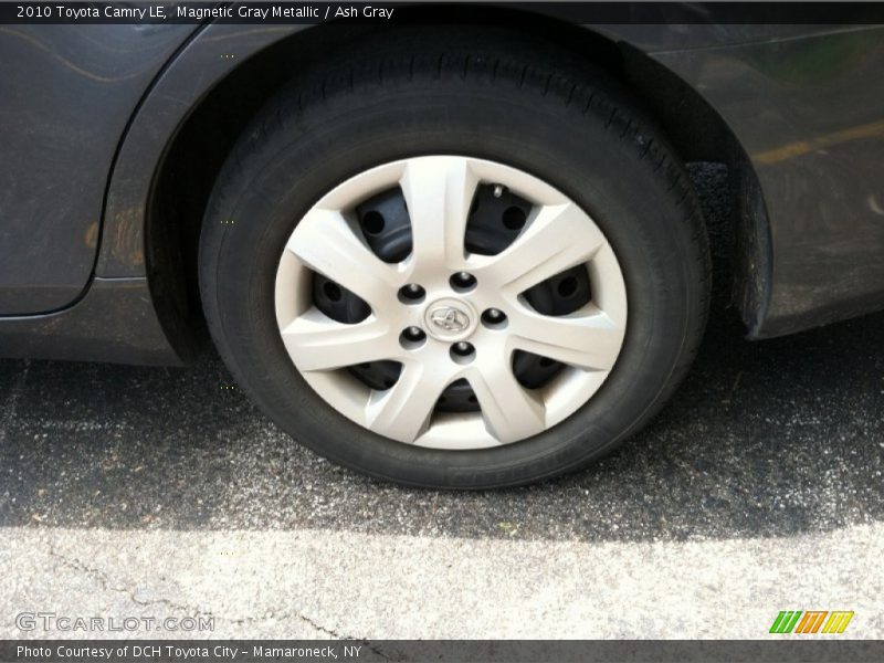 Magnetic Gray Metallic / Ash Gray 2010 Toyota Camry LE
