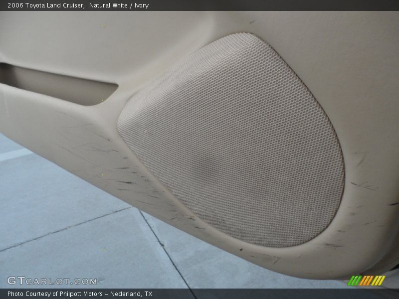 Natural White / Ivory 2006 Toyota Land Cruiser
