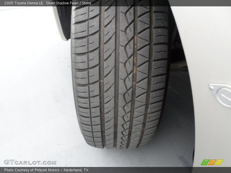 Silver Shadow Pearl / Stone 2005 Toyota Sienna LE