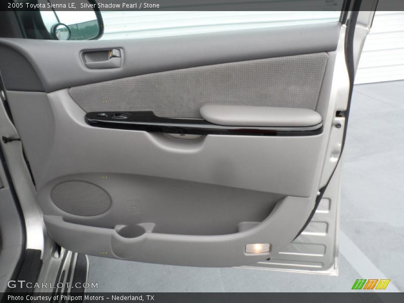 Silver Shadow Pearl / Stone 2005 Toyota Sienna LE