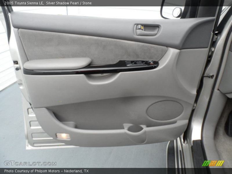 Silver Shadow Pearl / Stone 2005 Toyota Sienna LE